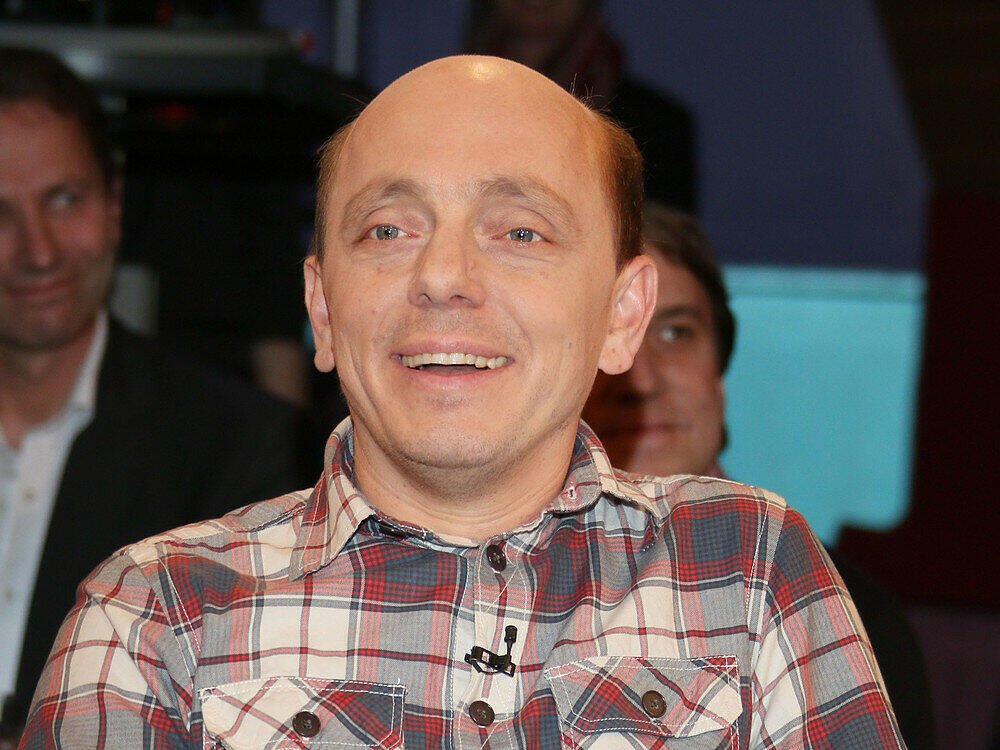 Bernhard Hoëcker Ehefrau Fotos – Was ist über Eva von Mühlenfels bekannt? bernhard hoëcker ehefrau fotos